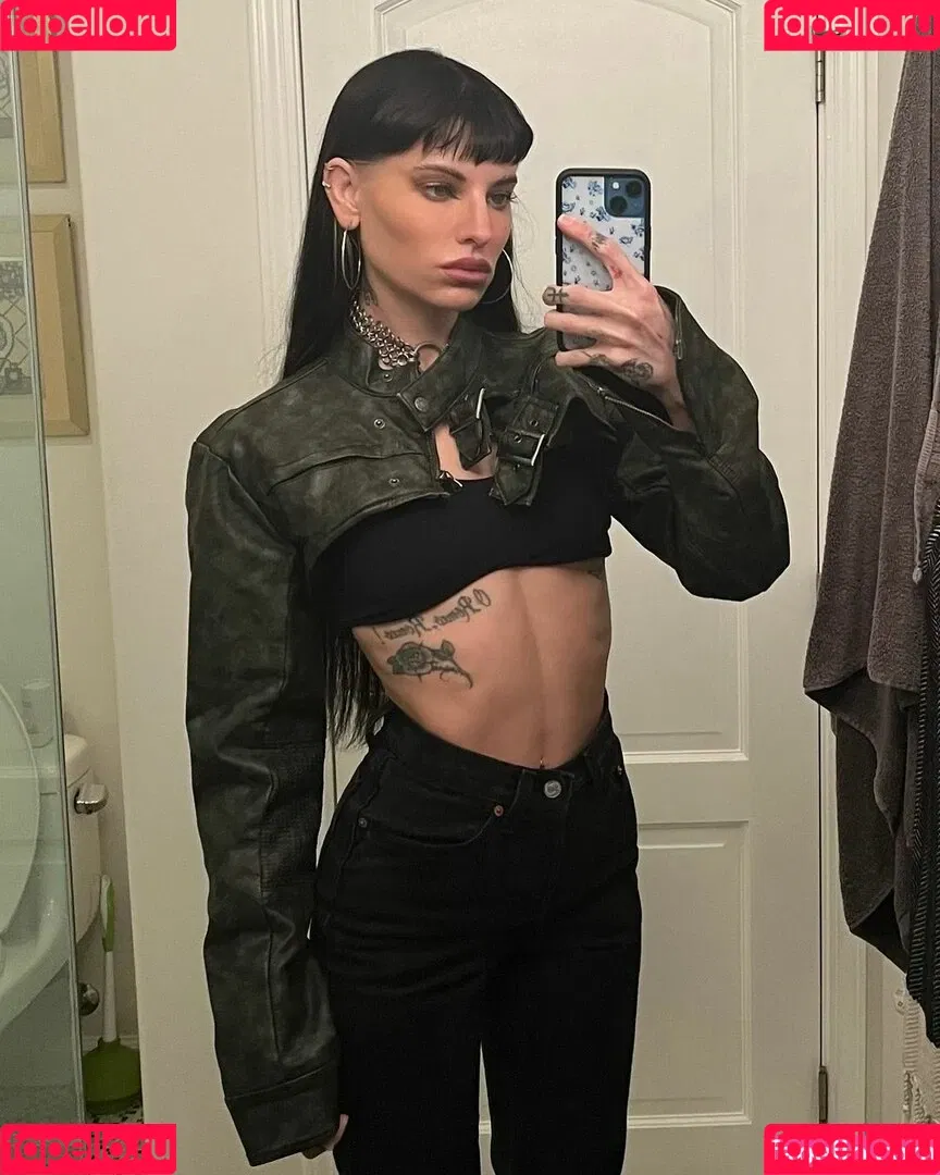 Lilith Czar Onlyfans Photo Gallery 
