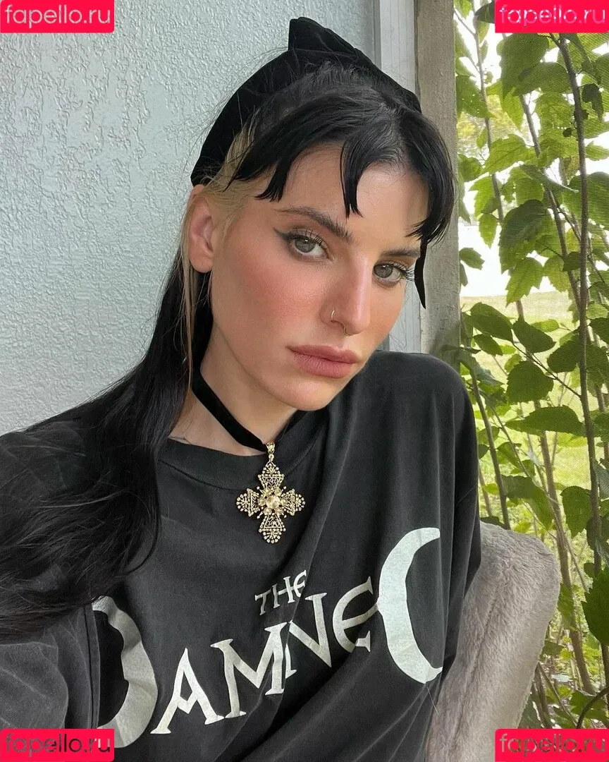 Lilith Czar Onlyfans Photo Gallery 