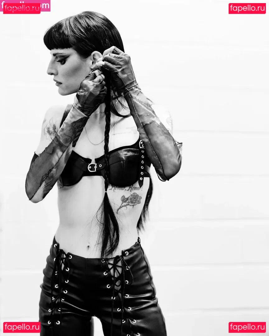 Lilith Czar Onlyfans Photo Gallery 