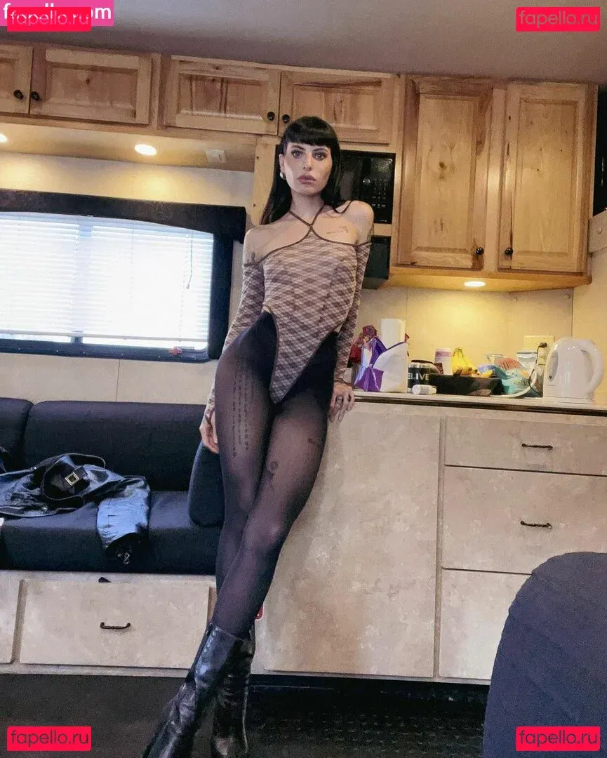 Lilith Czar Onlyfans Photo Gallery 