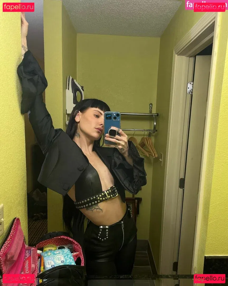 Lilith Czar Onlyfans Photo Gallery 