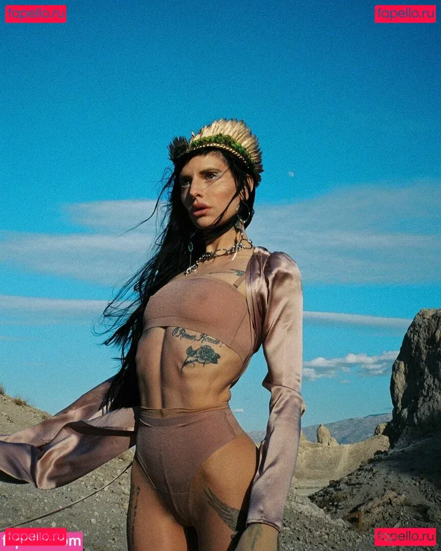 Lilith Czar Onlyfans Photo Gallery 