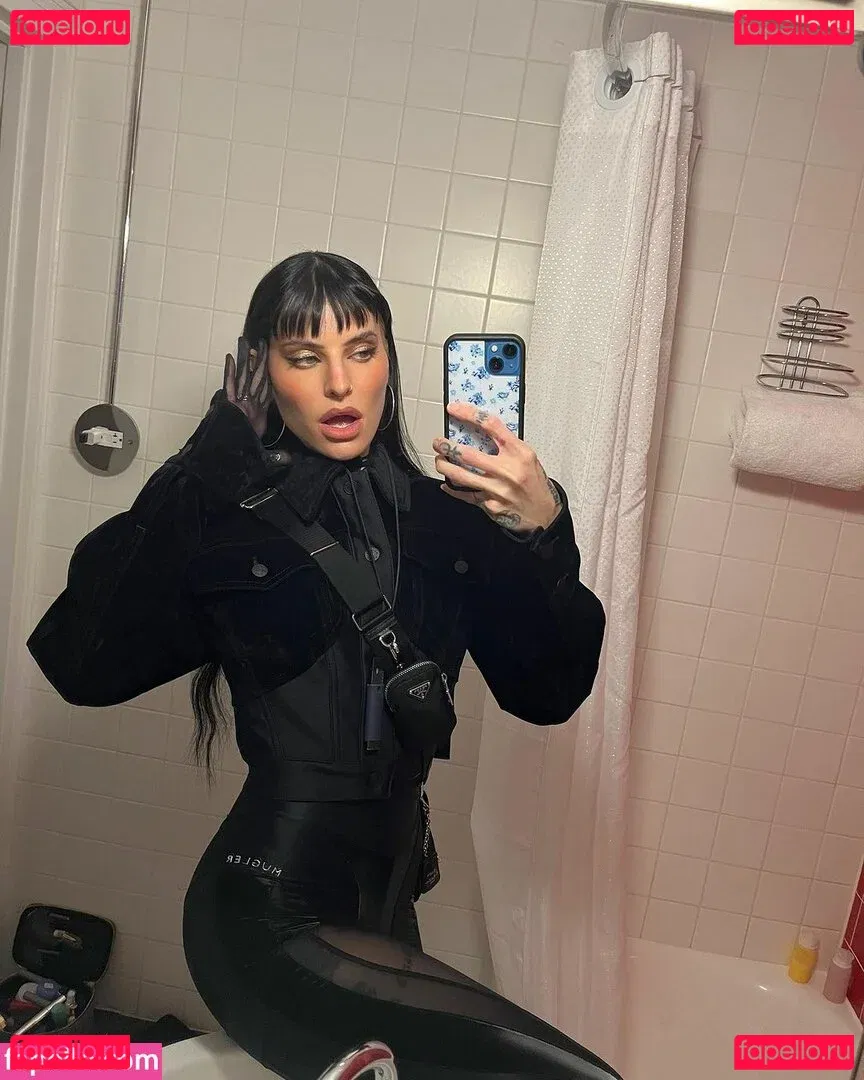 Lilith Czar Onlyfans Photo Gallery 