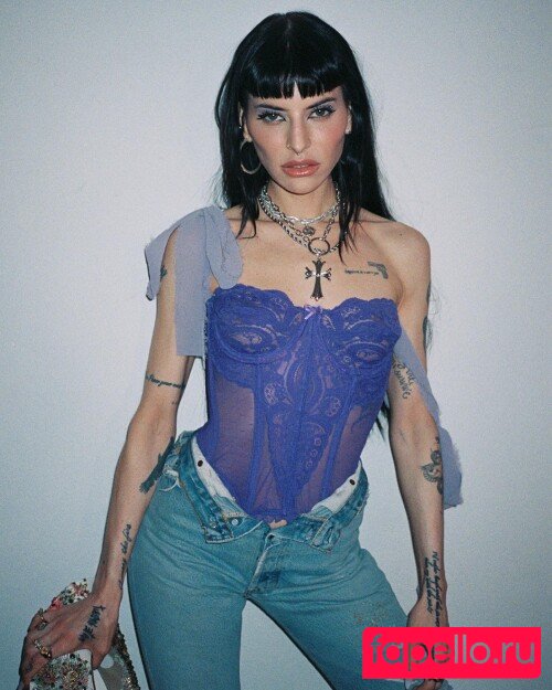 Lilith Czar Nude Onlyfans Photo 3