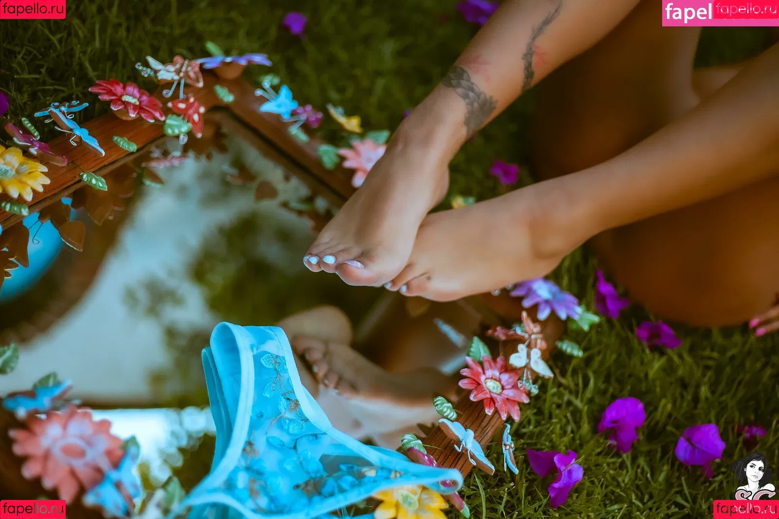 Noapetite Onlyfans Photo Gallery 