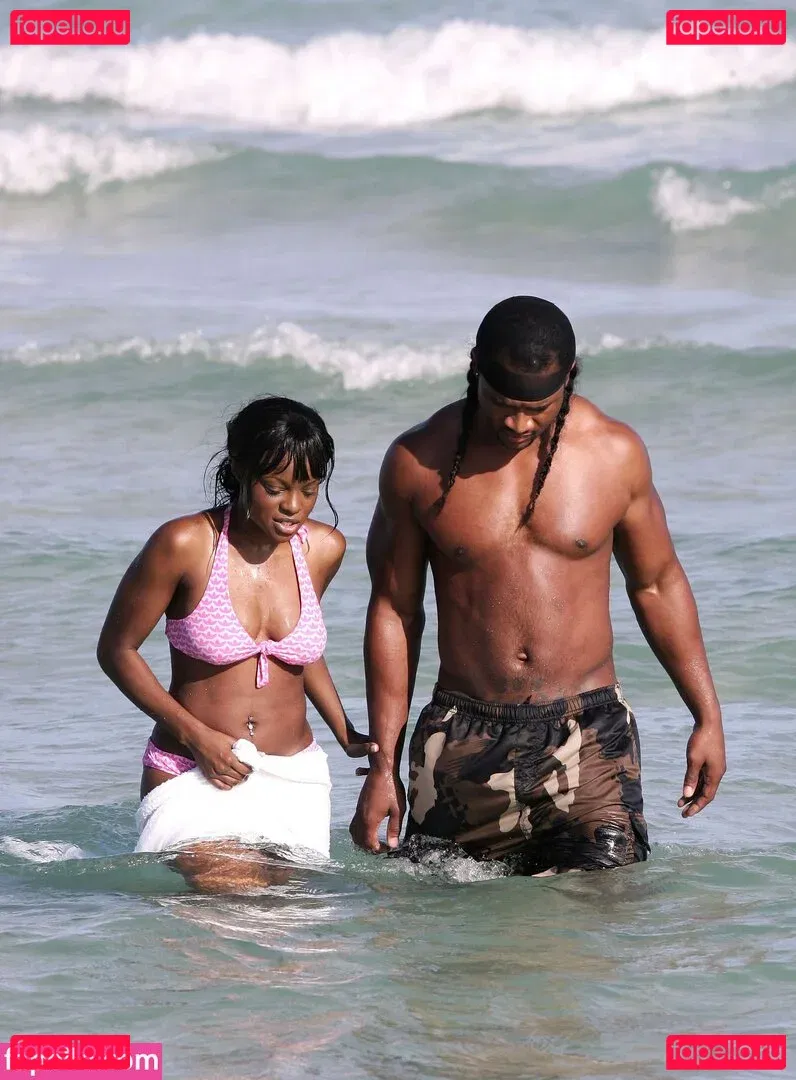 Keisha Buchanan Onlyfans Photo Gallery 