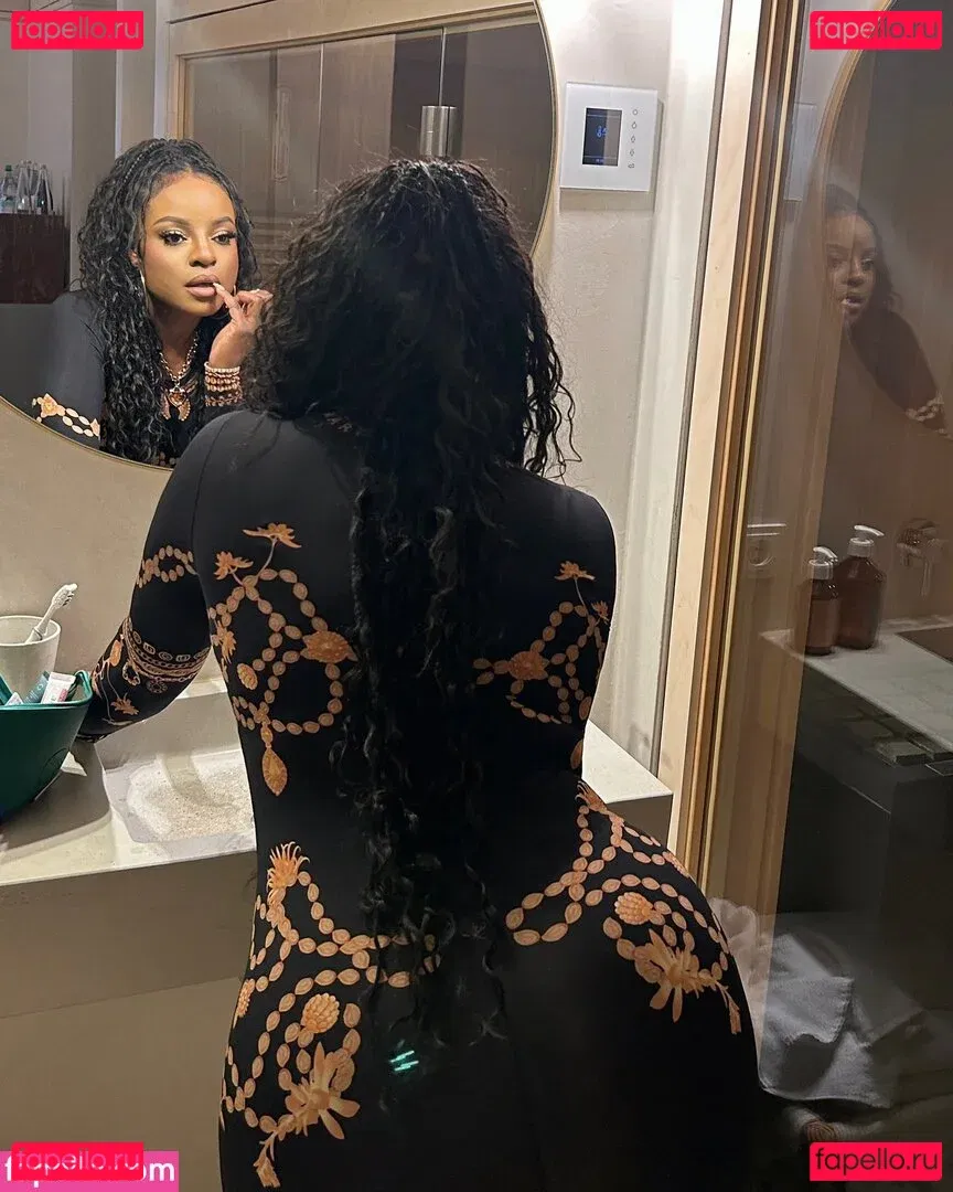 Keisha Buchanan Onlyfans Photo Gallery 