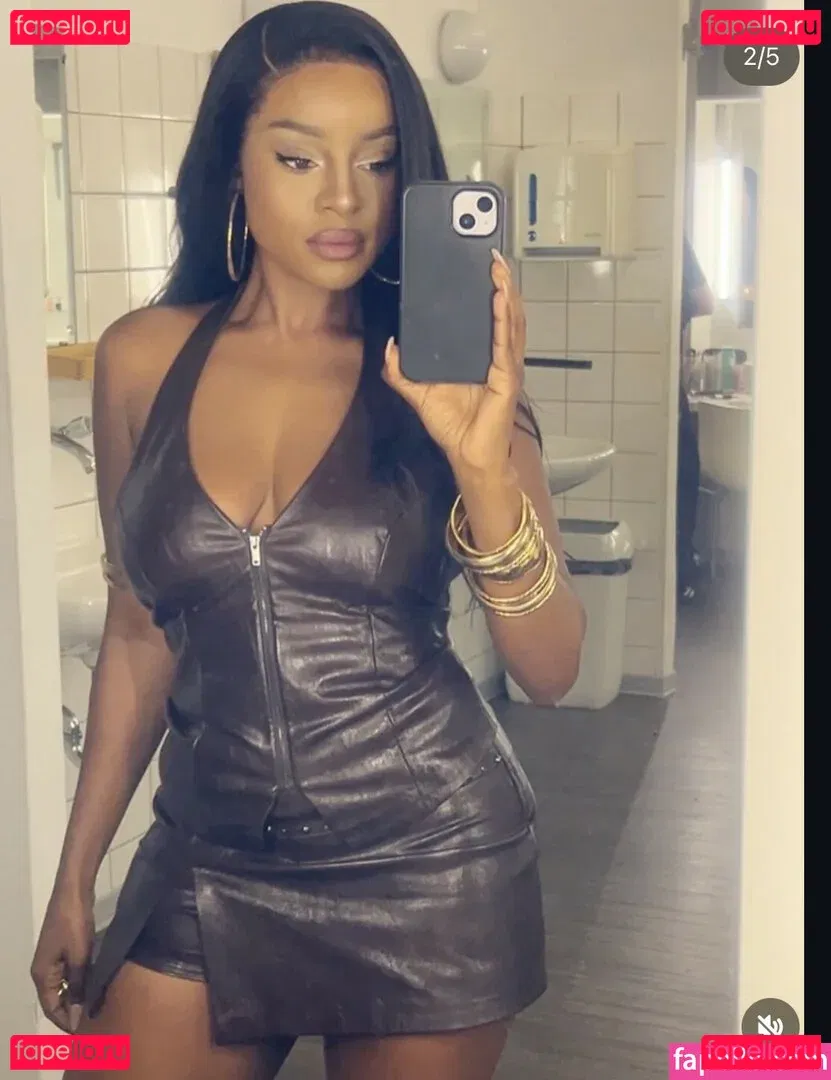 Keisha Buchanan Onlyfans Photo Gallery 