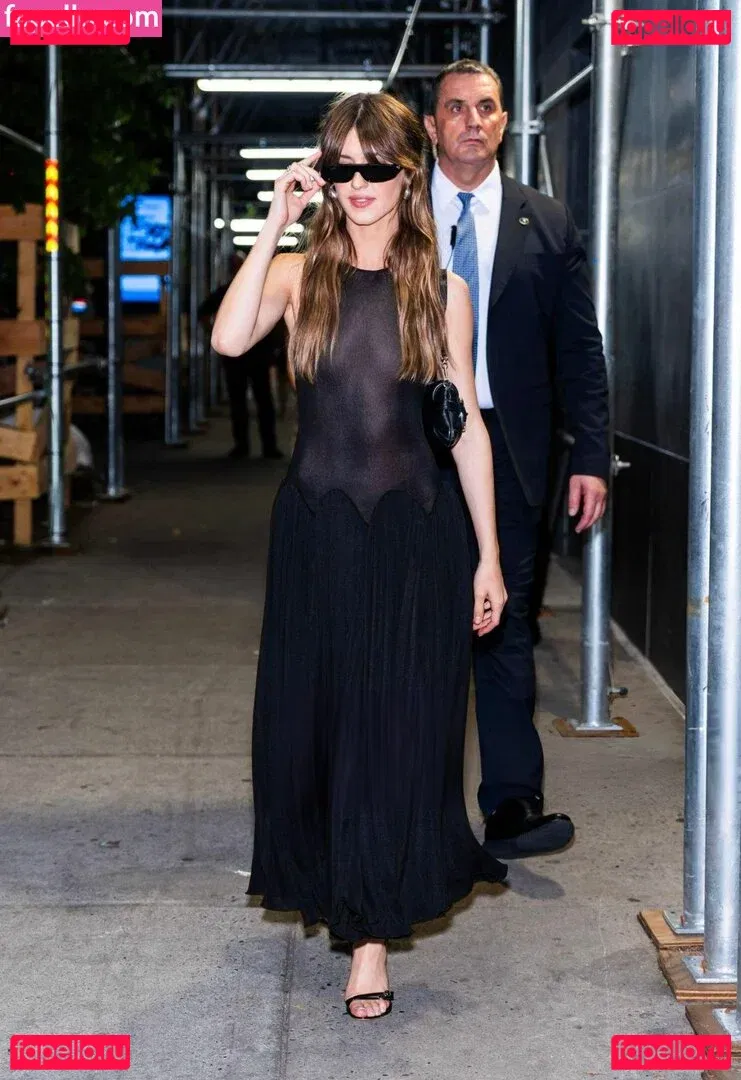 Daisy Edgar-Jones Onlyfans Photo Gallery 