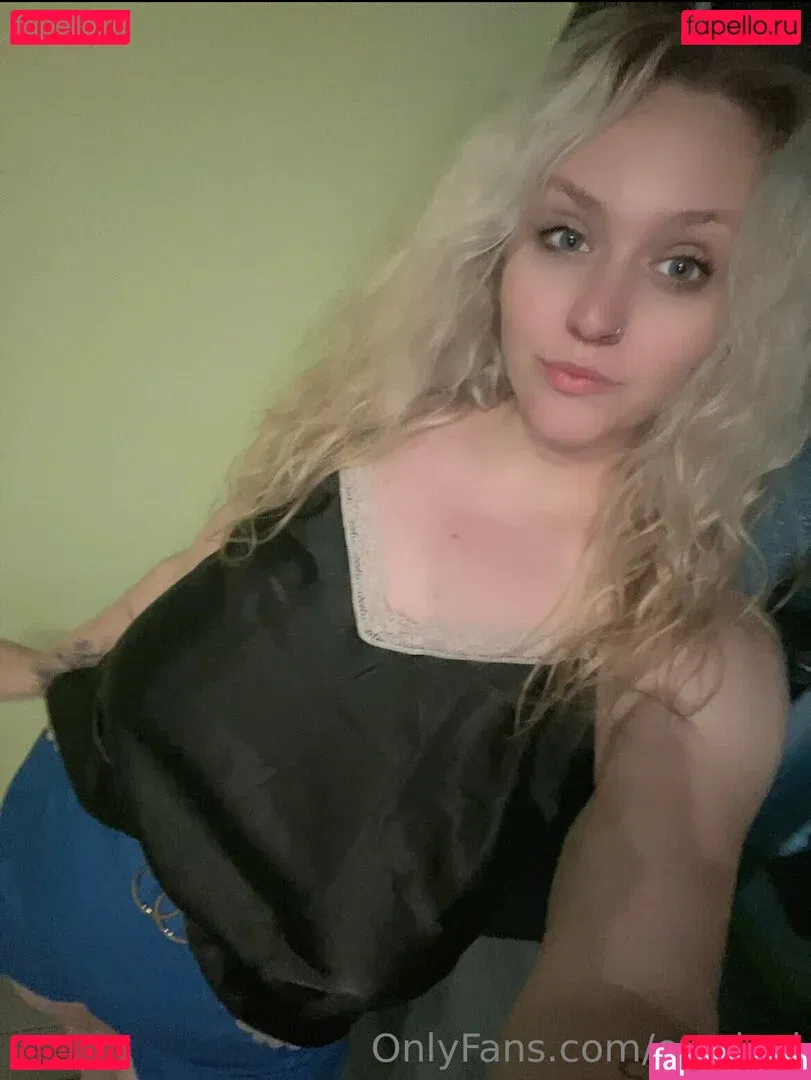 ewalexi Onlyfans Photo Gallery 