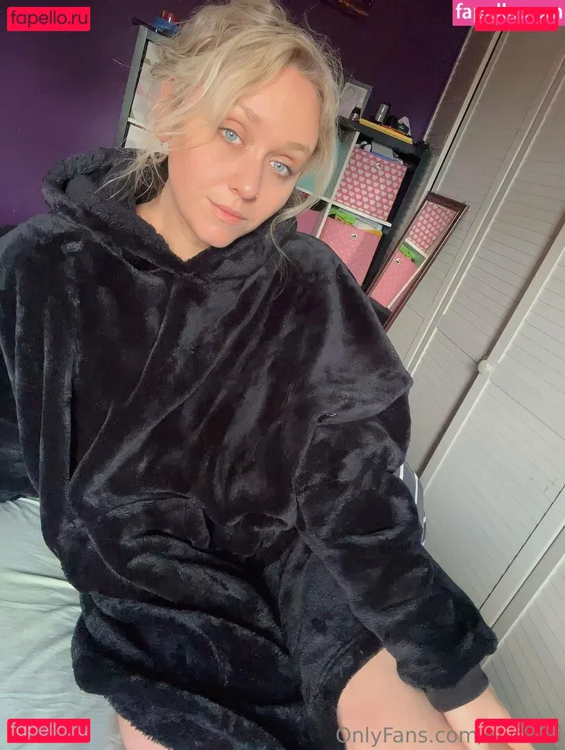 ewalexi Onlyfans Photo Gallery 