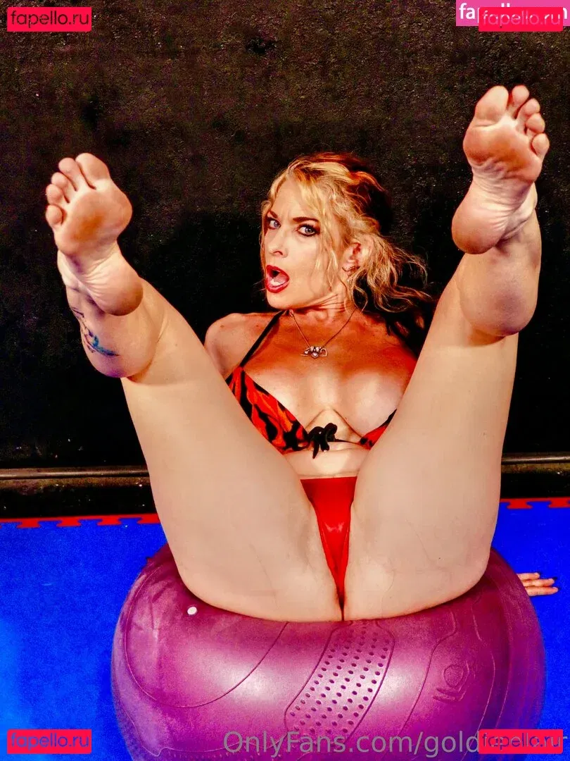 goldieblair Onlyfans Photo Gallery 