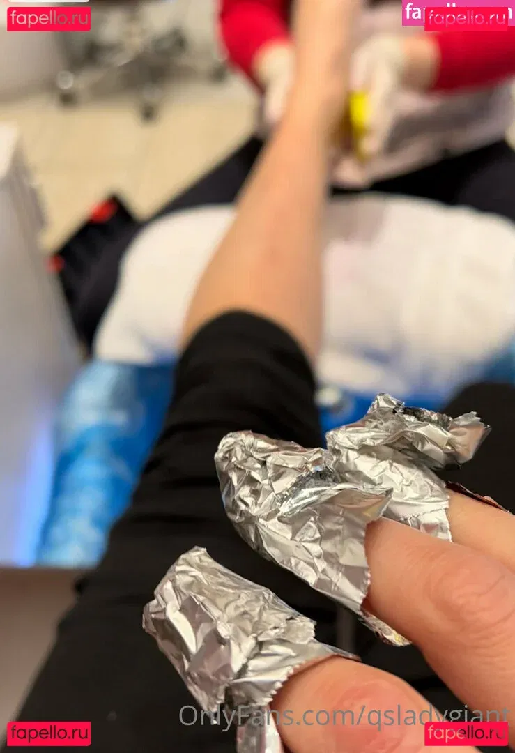 qsladygiant Onlyfans Photo Gallery 