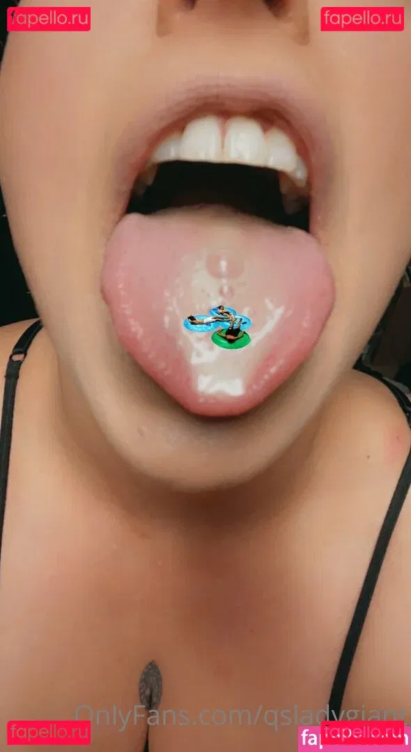 qsladygiant Onlyfans Photo Gallery 