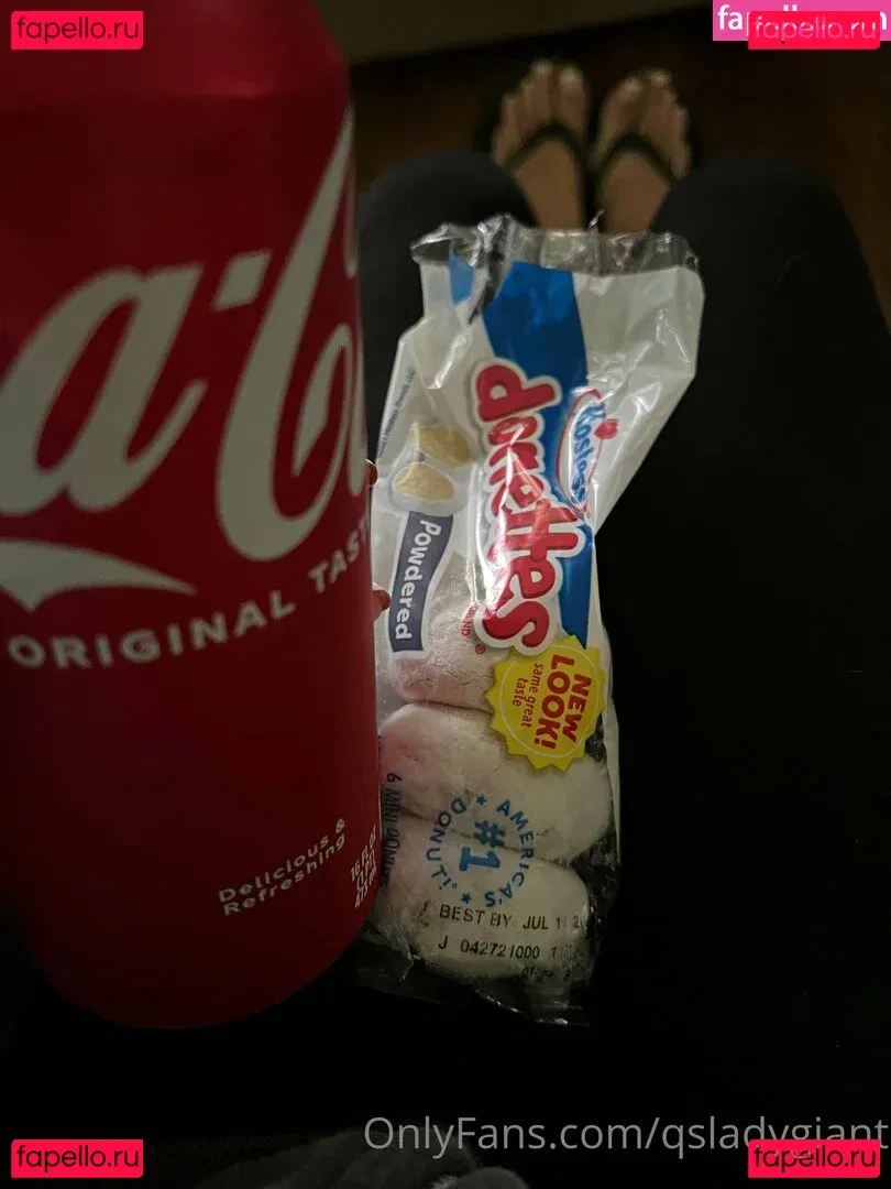 qsladygiant Onlyfans Photo Gallery 