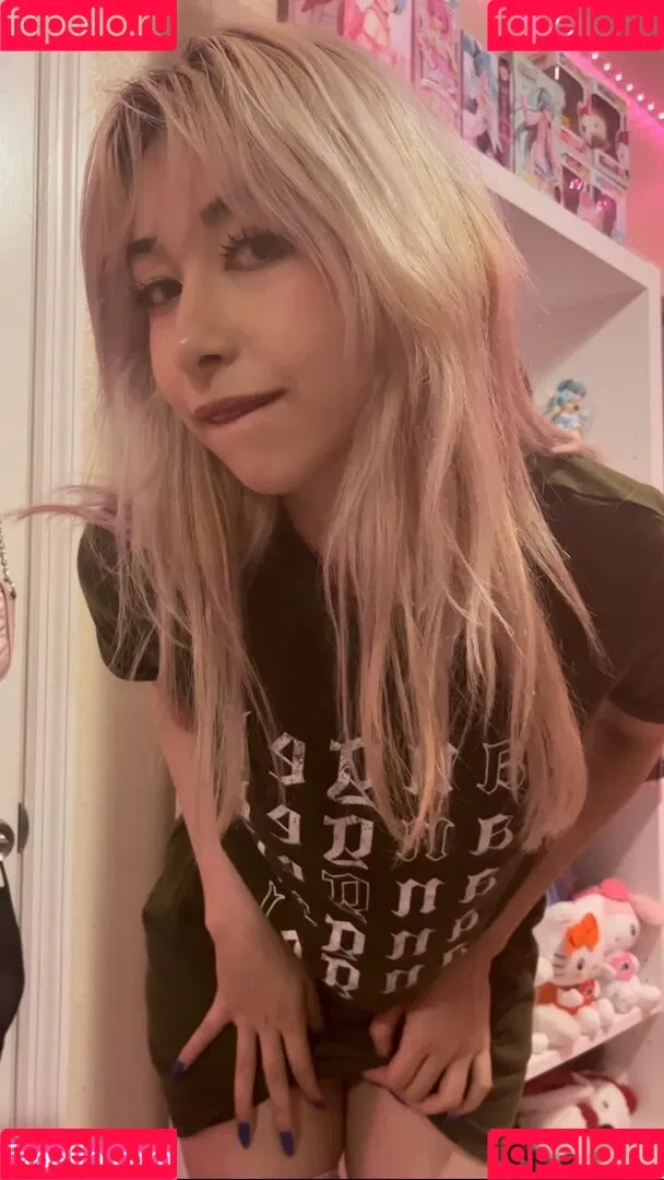 Rina Magi Onlyfans Photo Gallery 