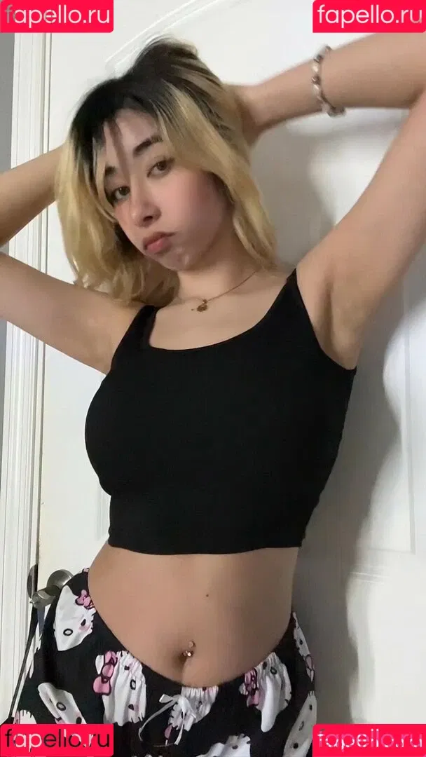 Rina Magi Onlyfans Photo Gallery 