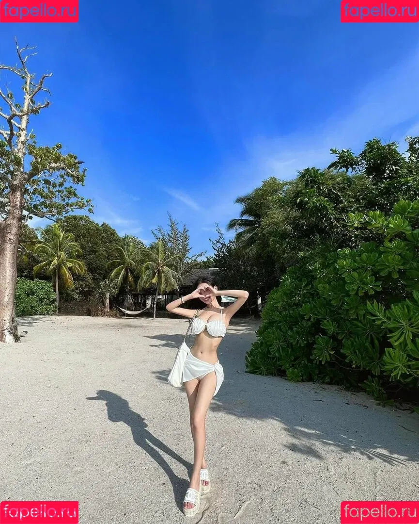 Lovelynnboo Onlyfans Photo Gallery 