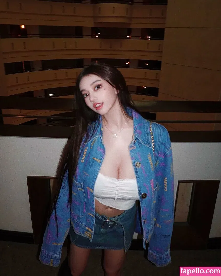 Lovelynnboo Onlyfans Photo Gallery 