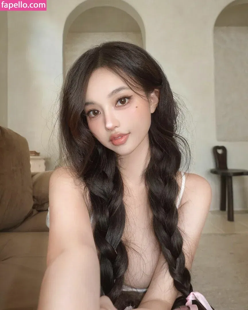 Lovelynnboo Onlyfans Photo Gallery 