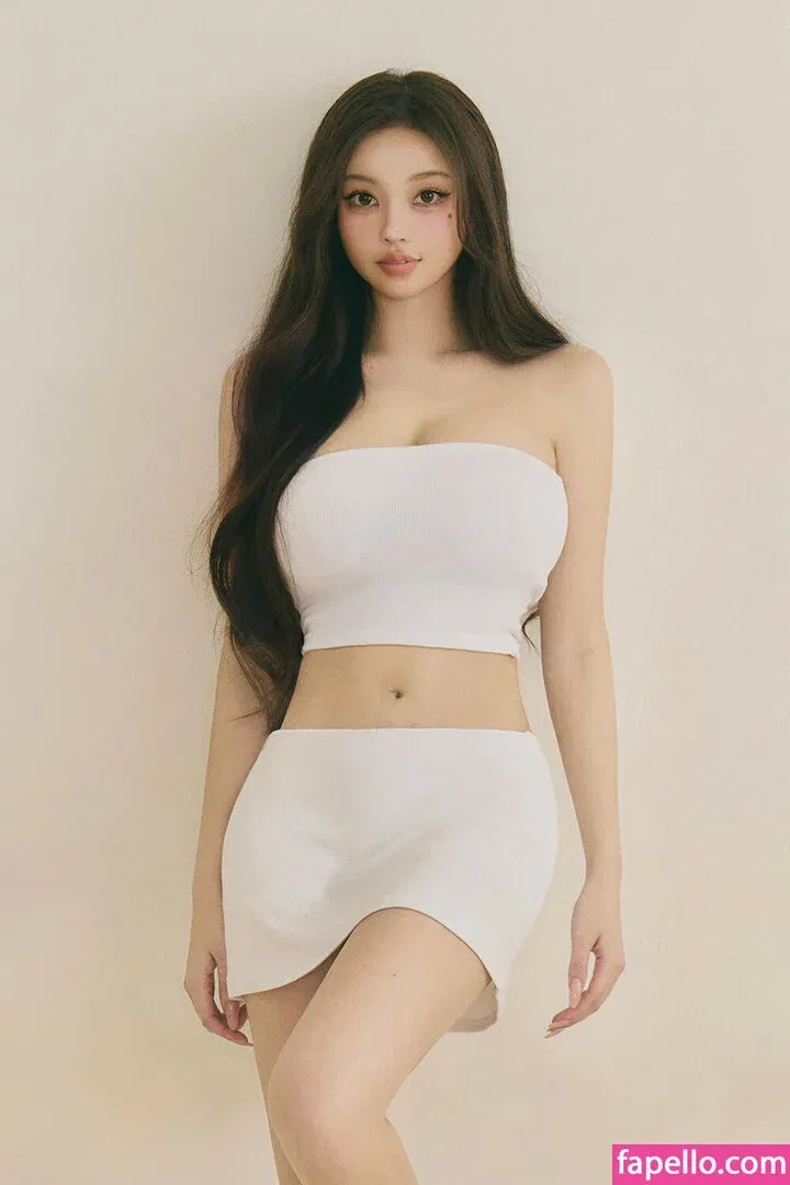 Lovelynnboo Onlyfans Photo Gallery 