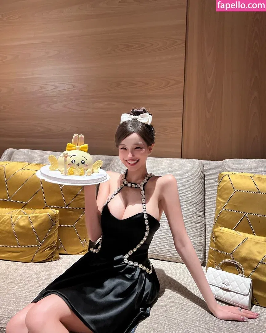 Lovelynnboo Onlyfans Photo Gallery 