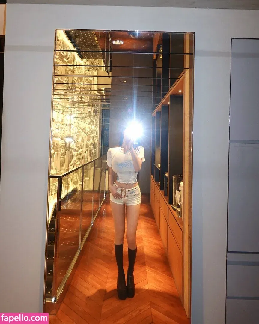 Lovelynnboo Onlyfans Photo Gallery 