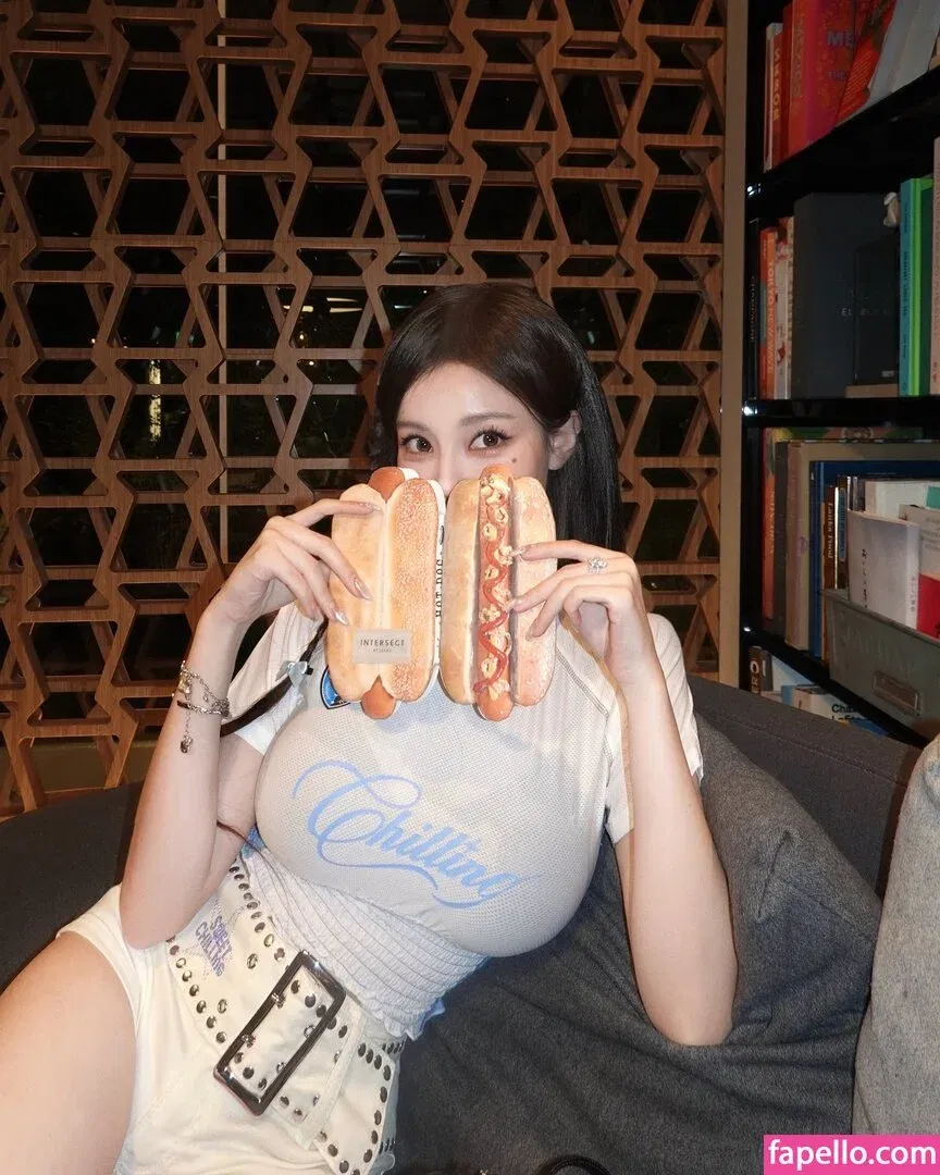 Lovelynnboo Onlyfans Photo Gallery 