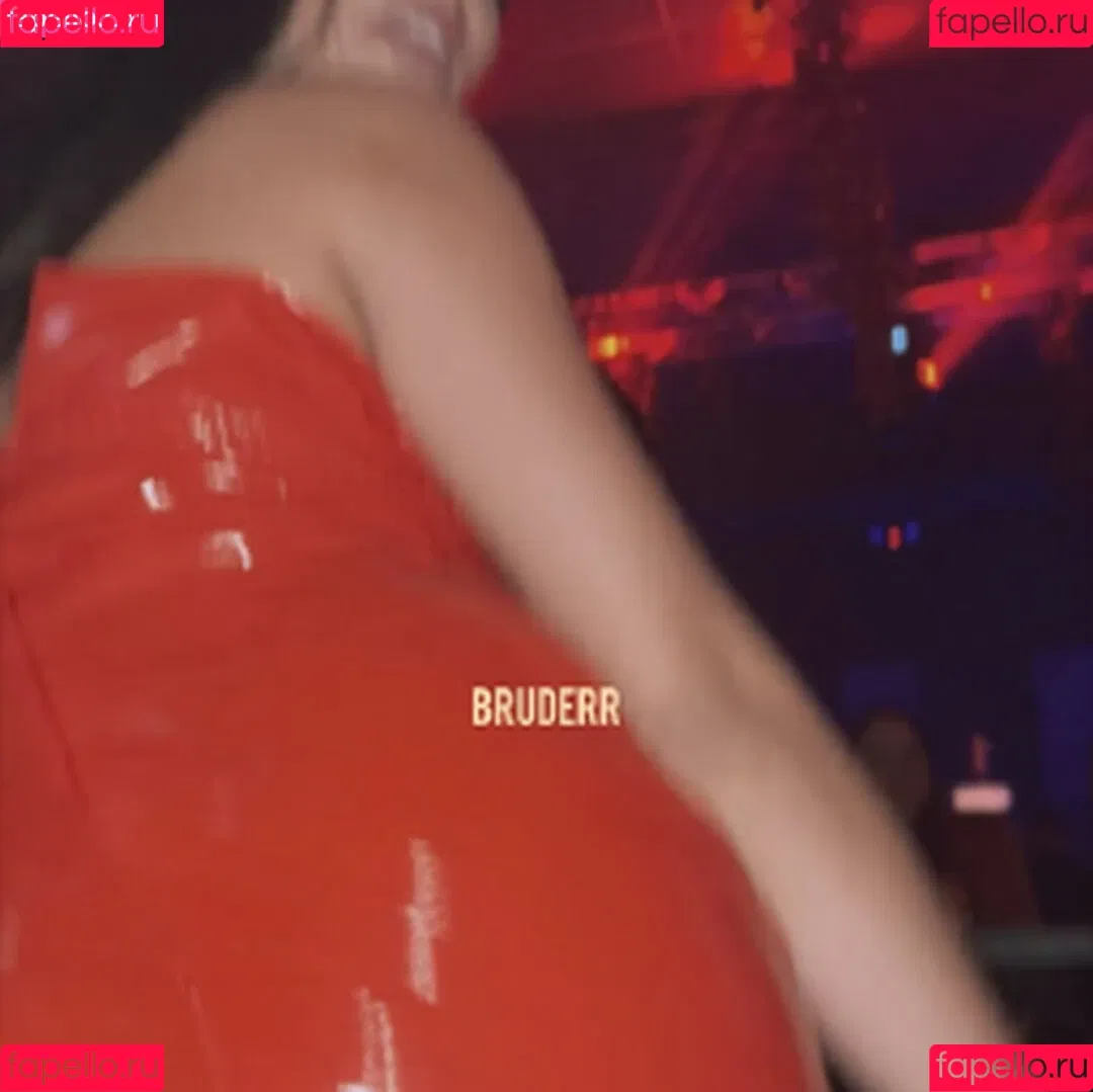 Liandra Bruder Onlyfans Photo Gallery 