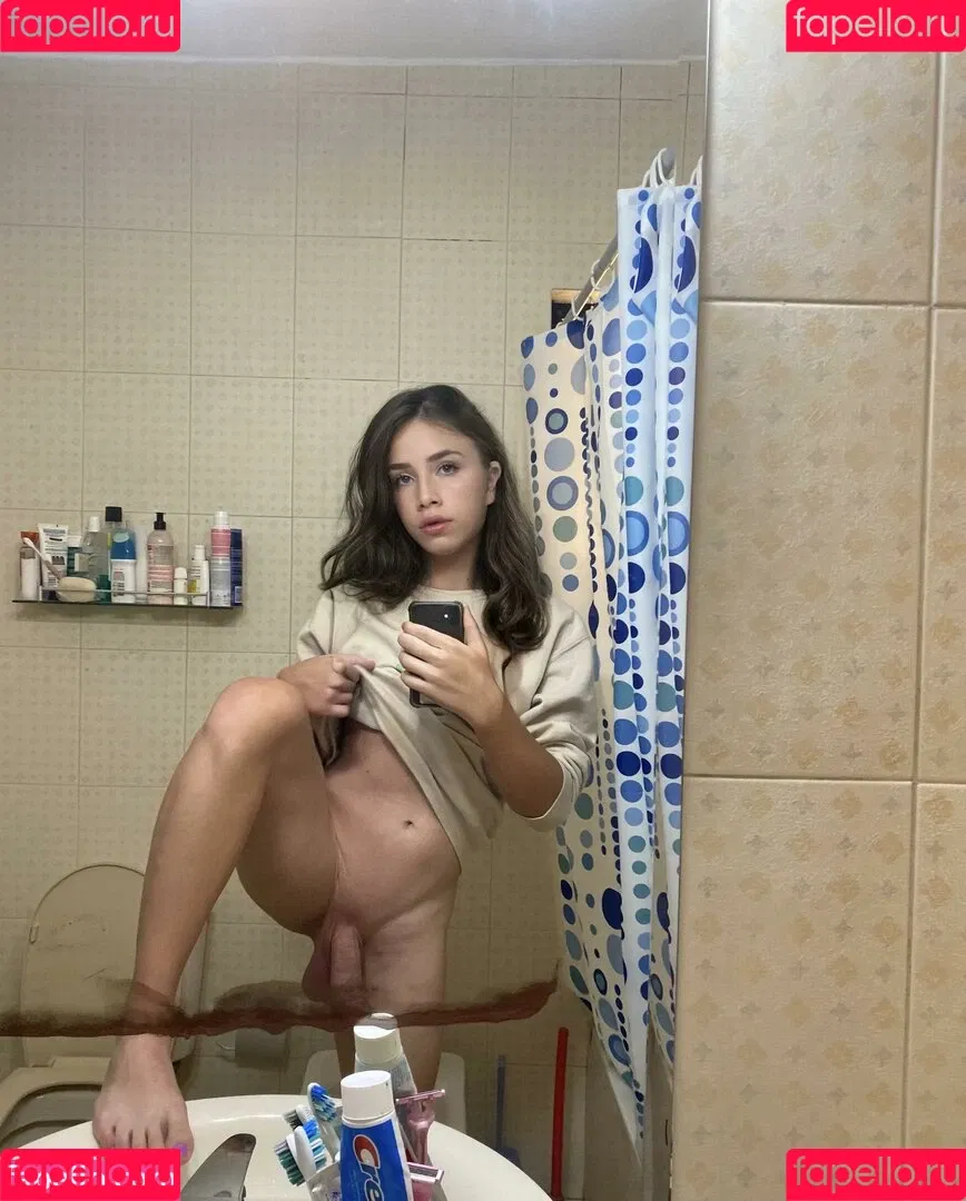 StephMaxi Onlyfans Photo Gallery 