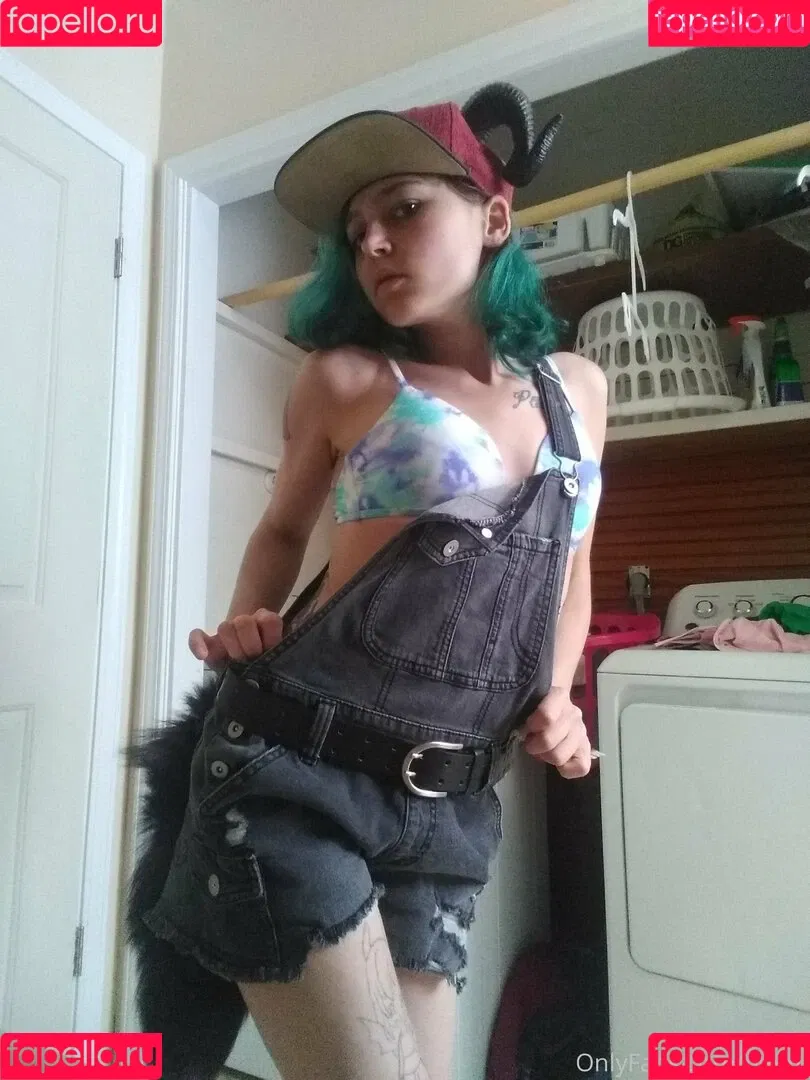 pyxxii Onlyfans Photo Gallery 