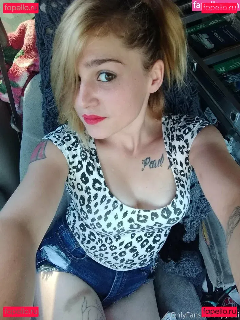 pyxxii Onlyfans Photo Gallery 