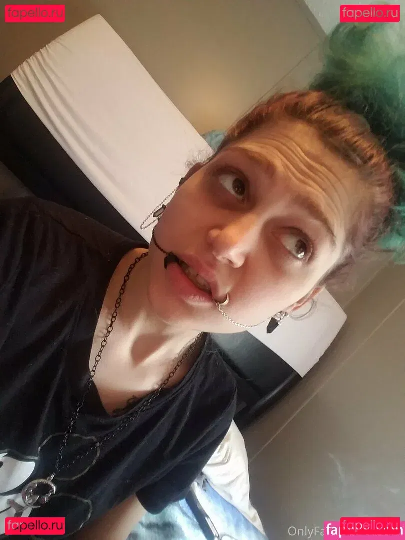 pyxxii Onlyfans Photo Gallery 