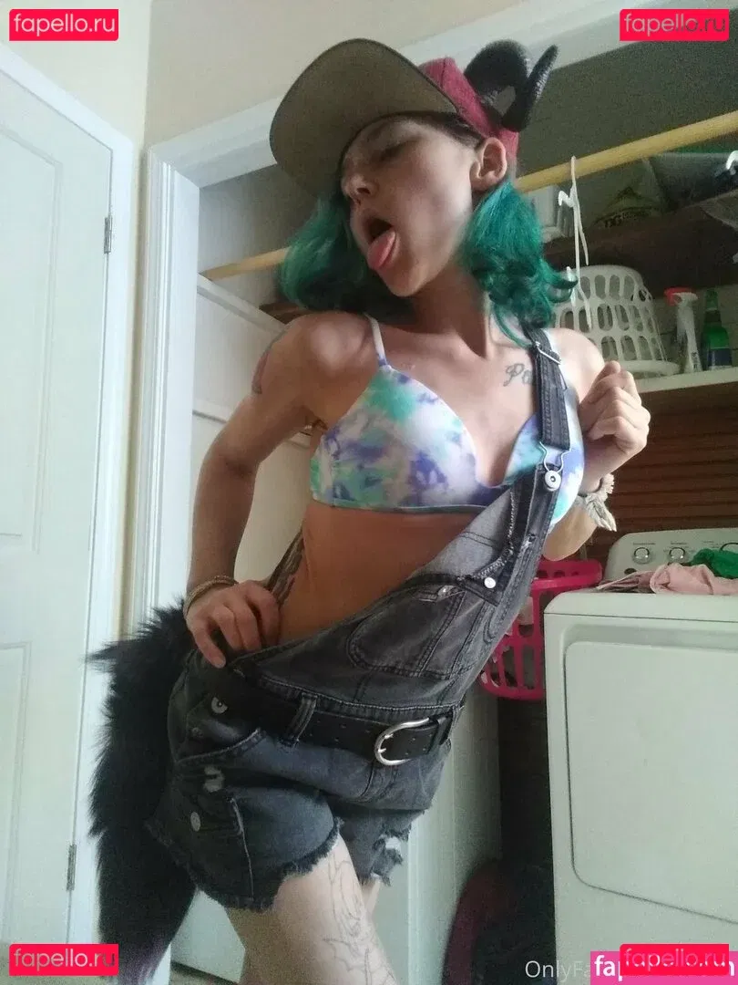 pyxxii Onlyfans Photo Gallery 