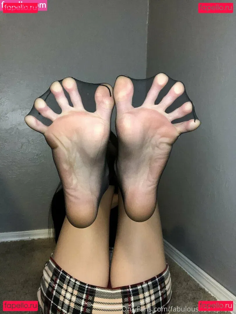 fabulous.toe.spread Onlyfans Photo Gallery 