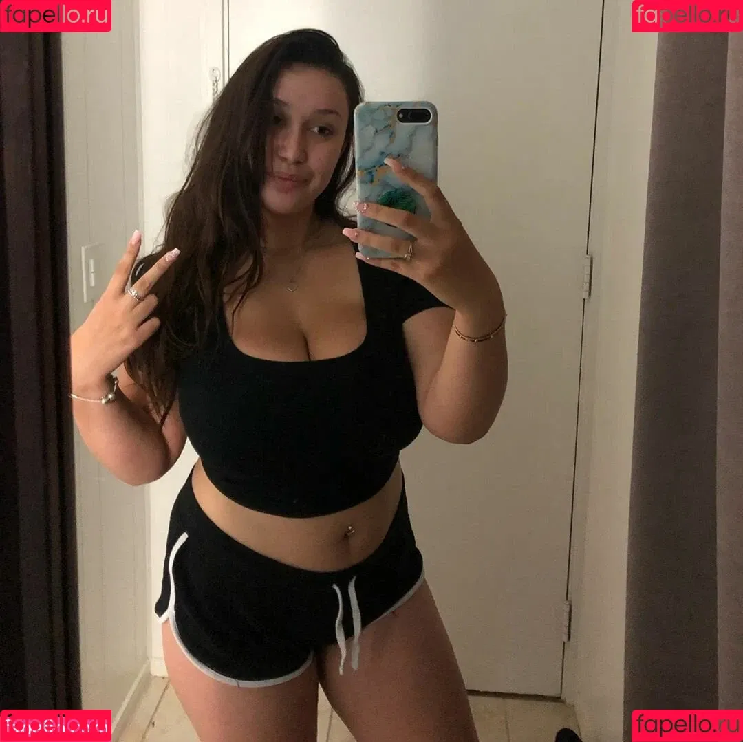 Chloe Onlyfans Photo Gallery 