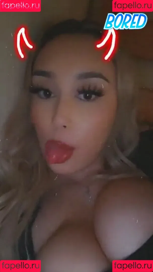 Chloe Onlyfans Photo Gallery 