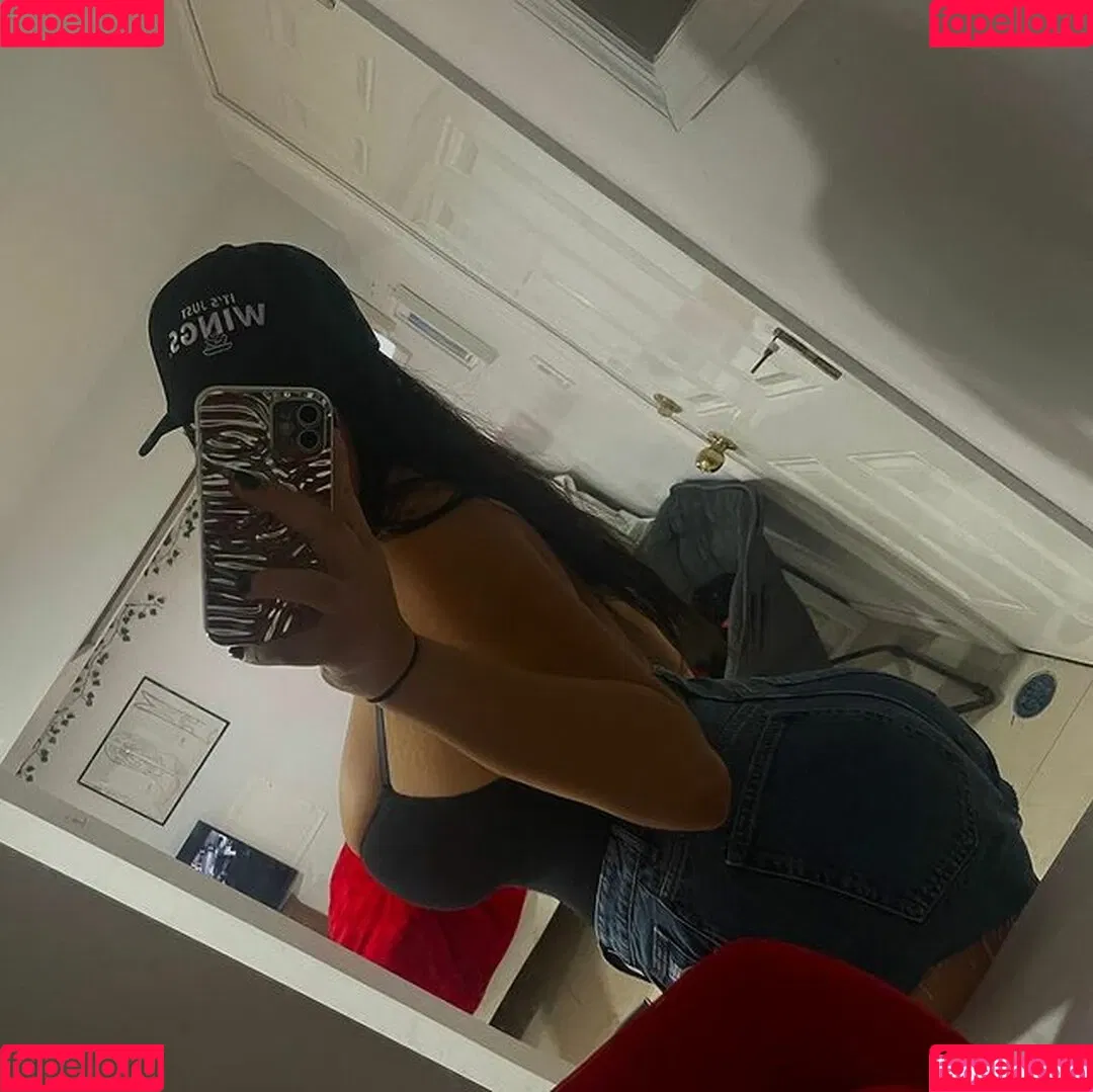 Chloe Onlyfans Photo Gallery 
