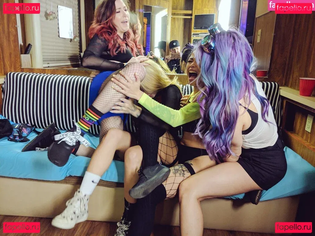 Renee Onlyfans Photo Gallery 