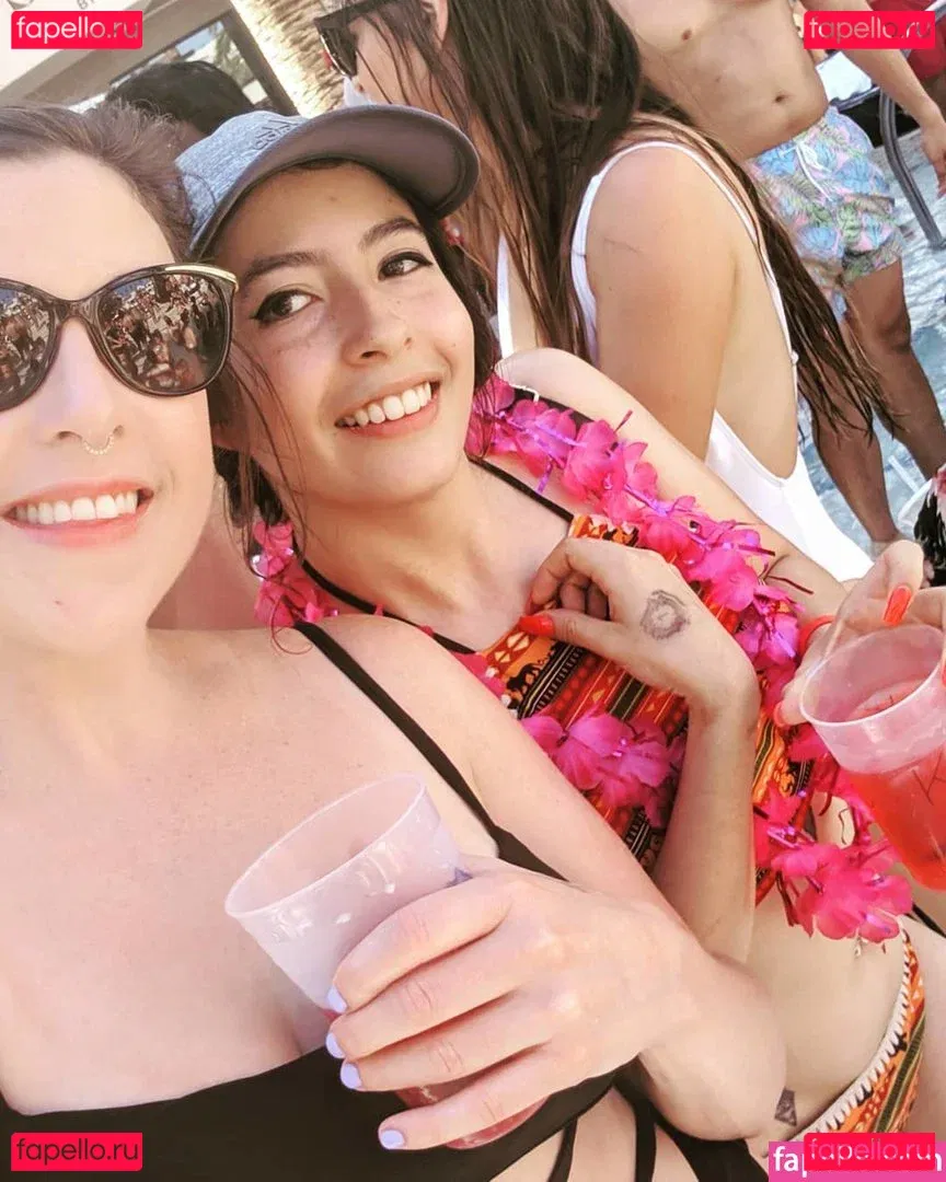 Renee Onlyfans Photo Gallery 