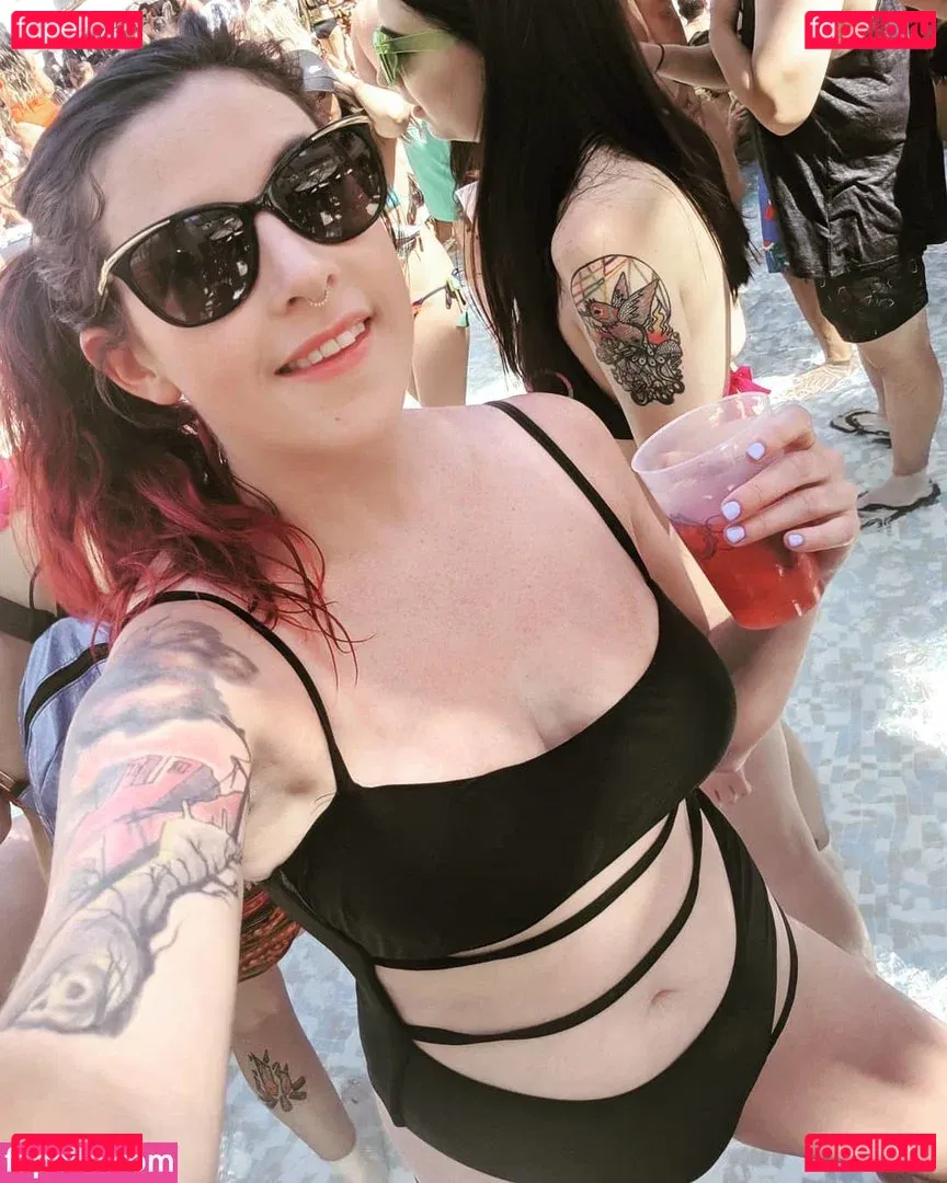 Renee Onlyfans Photo Gallery 