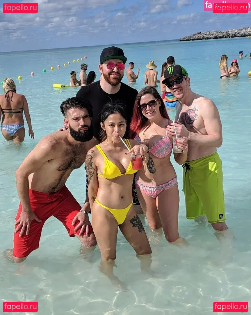 Renee Onlyfans Photo Gallery 