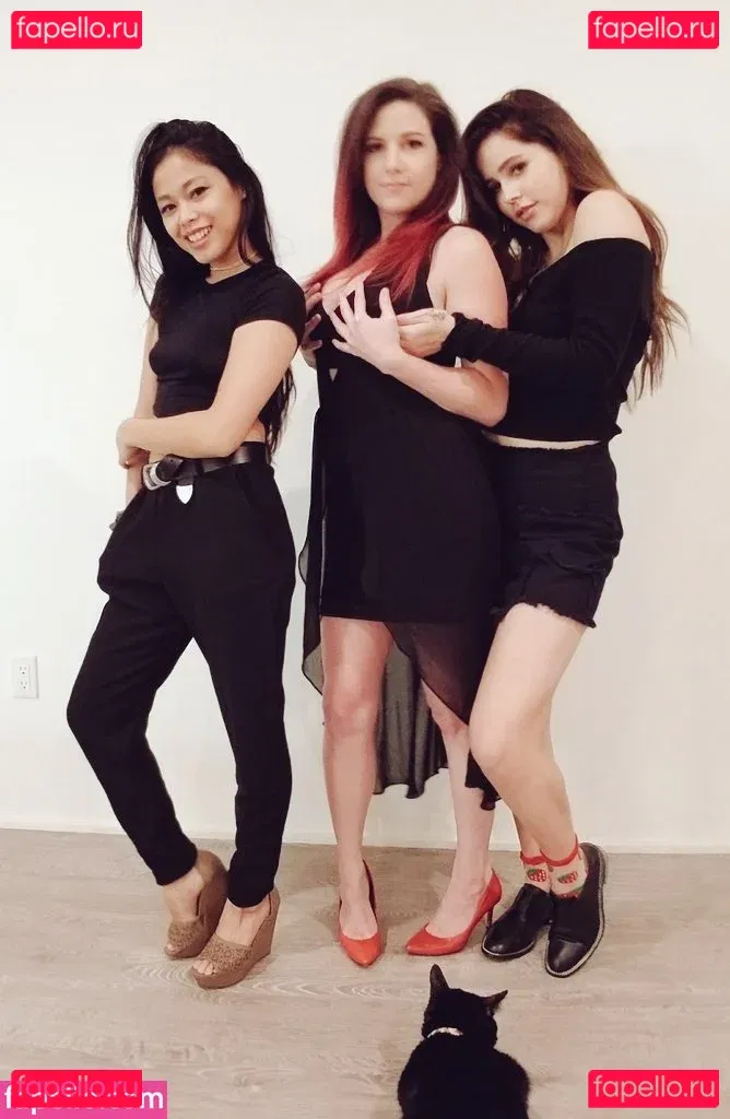 Renee Onlyfans Photo Gallery 