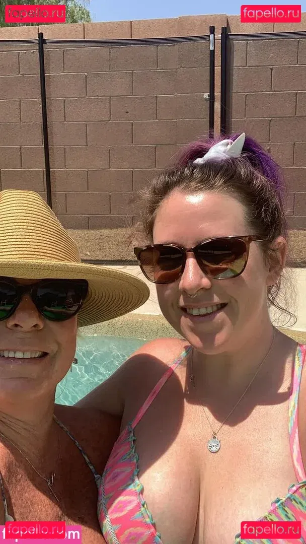 Renee Onlyfans Photo Gallery 