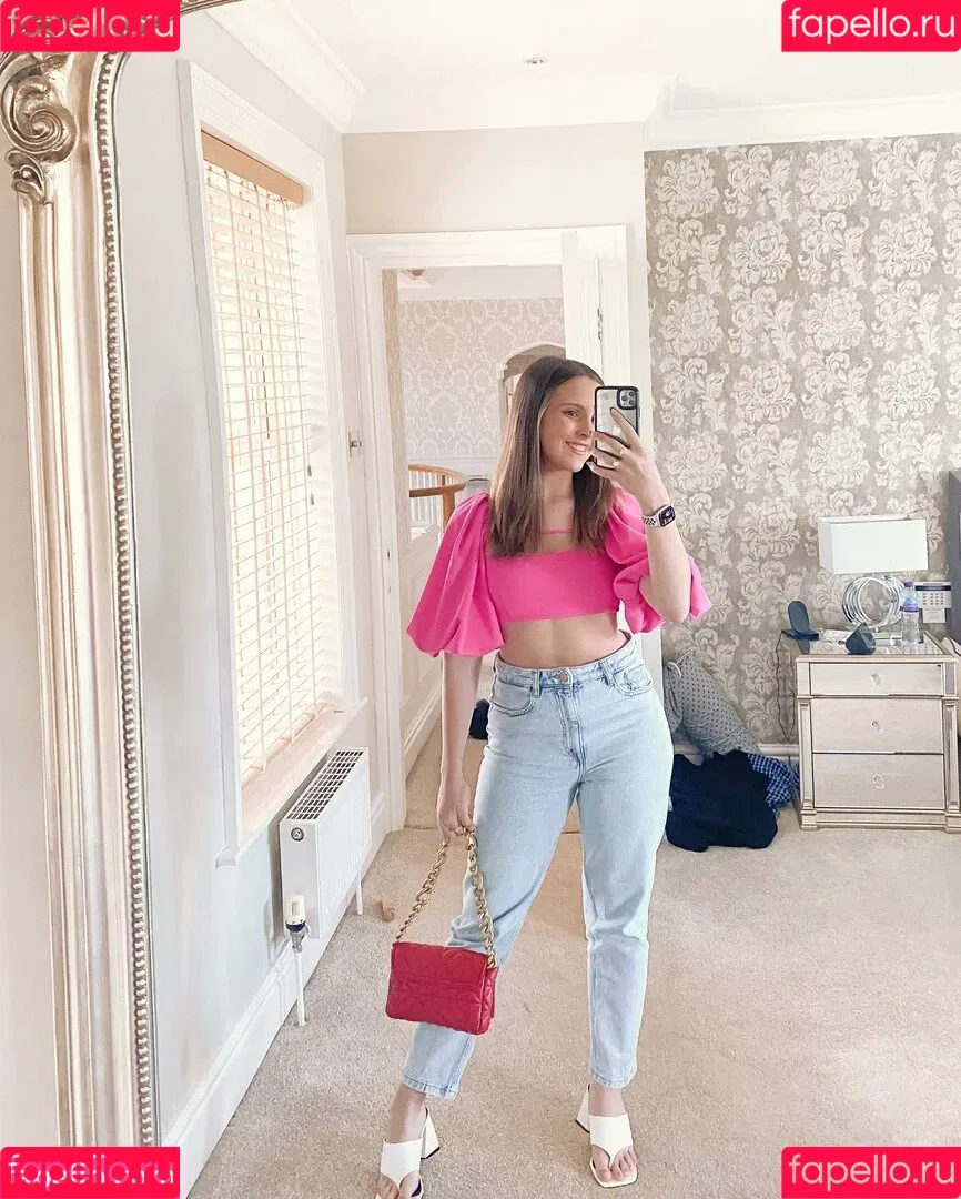 Coronation Street Onlyfans Photo Gallery 