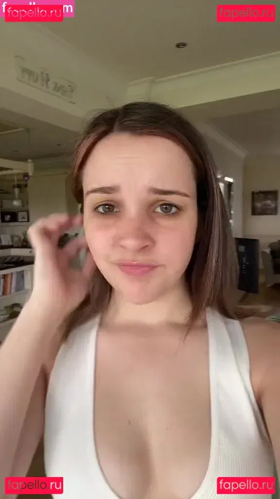 Coronation Street Onlyfans Photo Gallery 