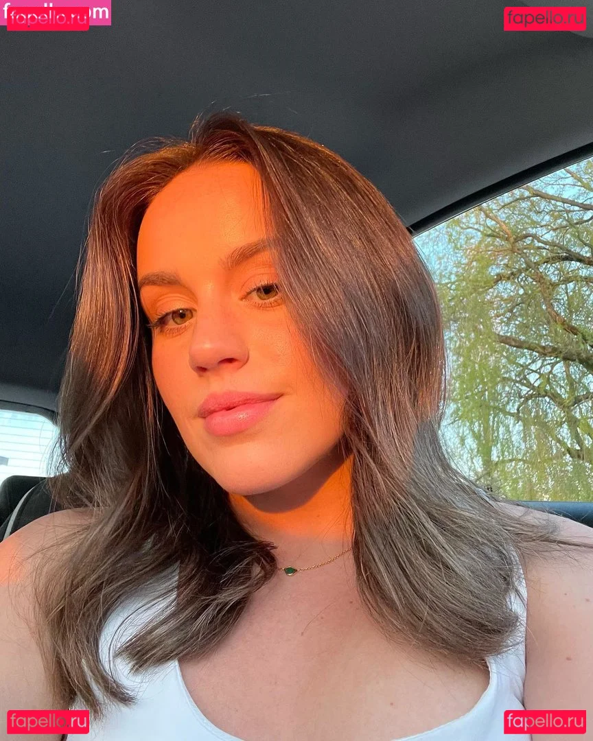 Coronation Street Onlyfans Photo Gallery 