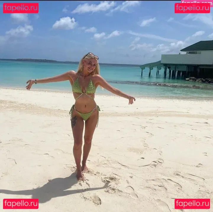 Coronation Street Onlyfans Photo Gallery 