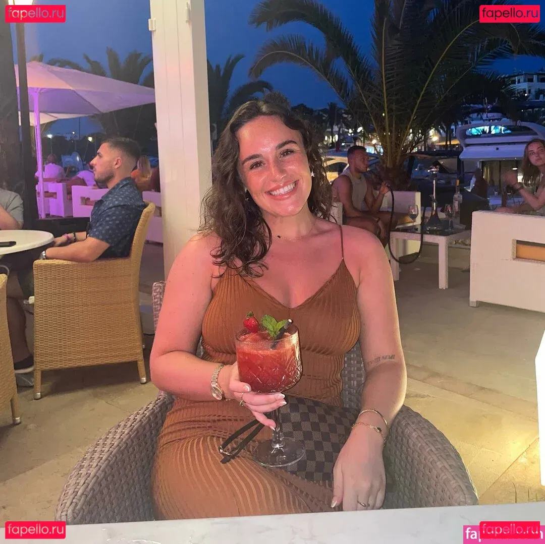 Coronation Street Onlyfans Photo Gallery 