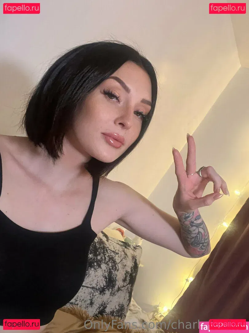 charlottesins Onlyfans Photo Gallery 